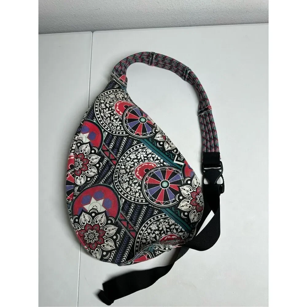 Kavu Shoulder Sling Cotton Crossbody Backpack Chest Rope Bag Geometric Design